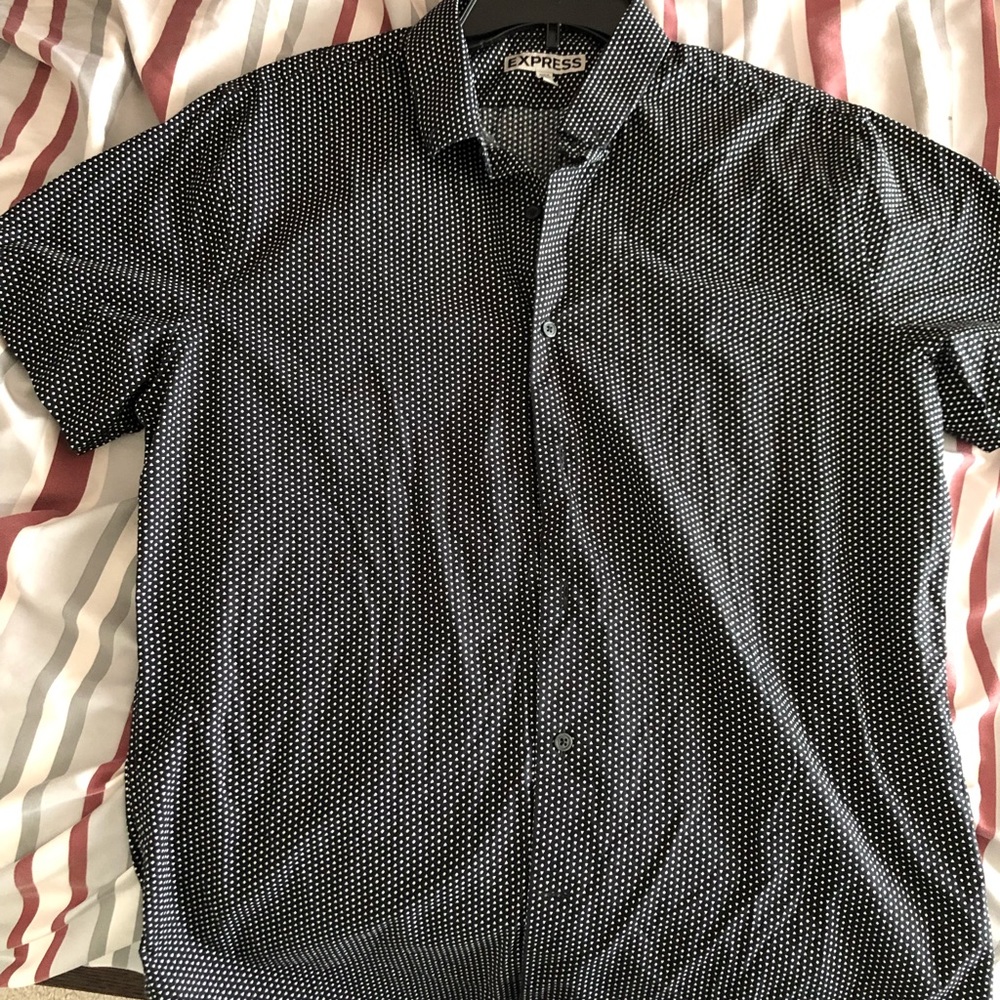 Express short sleeve button up